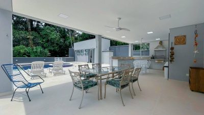 Casa, 6 quartos, 250 m² - Foto 1