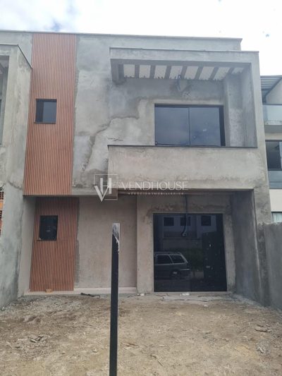 Casa, 3 quartos, 93 m² - Foto 1