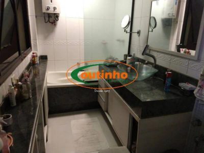 Casa, 4 quartos, 265 m² - Foto 1