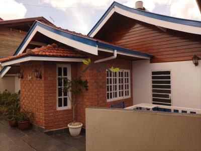 Casa, 5 quartos, 130 m² - Foto 1