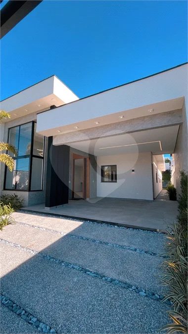 Casa, 3 quartos, 220 m² - Foto 1