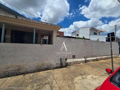 Casa, 3 quartos, 136 m² - Foto 2