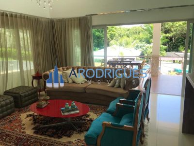 Casa, 7 quartos, 712 m² - Foto 1