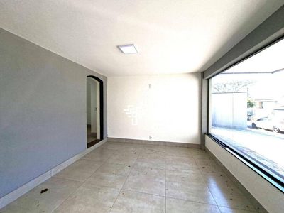 Casa, 3 quartos, 184 m² - Foto 2