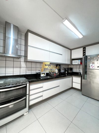 Casa, 5 quartos, 237 m² - Foto 5
