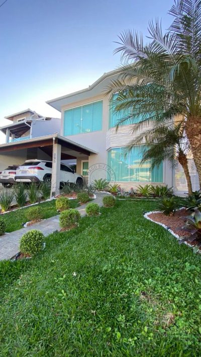 Casa, 5 quartos, 286 m² - Foto 2