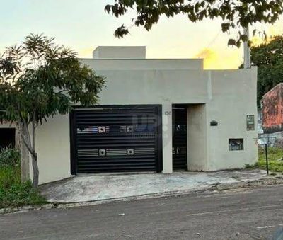 Casa, 2 quartos, 79 m² - Foto 1