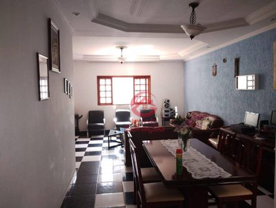 Casa, 3 quartos, 197 m² - Foto 2