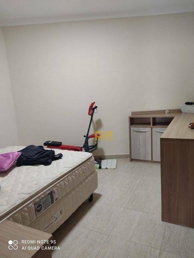 Casa, 5 quartos, 232 m² - Foto 3