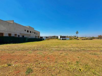 Loteamento e Condomínio, 1000 m² - Foto 2