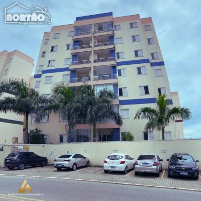 Casa, 3 quartos, 79 m² - Foto 1