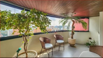 Apartamento, 4 quartos, 198 m² - Foto 2
