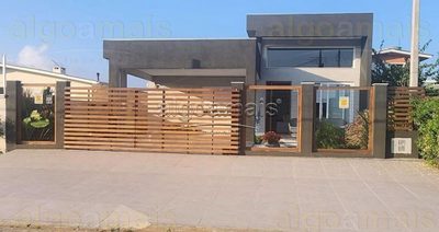 Casa, 4 quartos, 208 m² - Foto 2