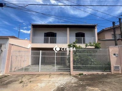 Casa, 4 quartos, 231 m² - Foto 1