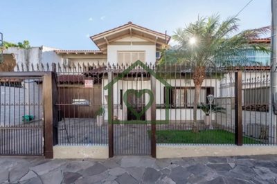 Casa, 5 quartos, 327 m² - Foto 1