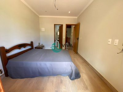 Sítio, 4 quartos, 1630 m² - Foto 5
