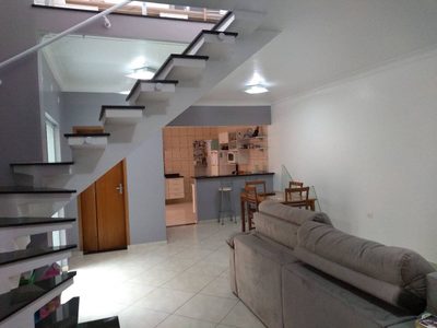 Sobrado, 3 quartos, 215 m² - Foto 2
