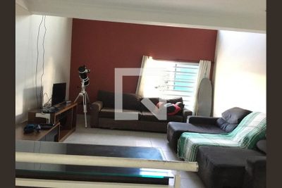Casa, 3 quartos, 234 m² - Foto 3