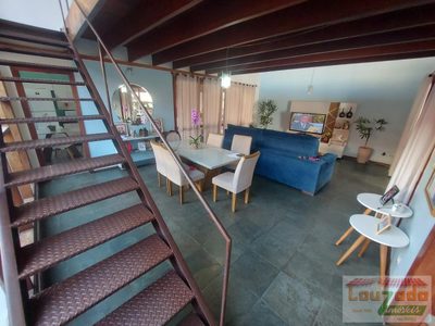 Casa, 5 quartos, 240 m² - Foto 3