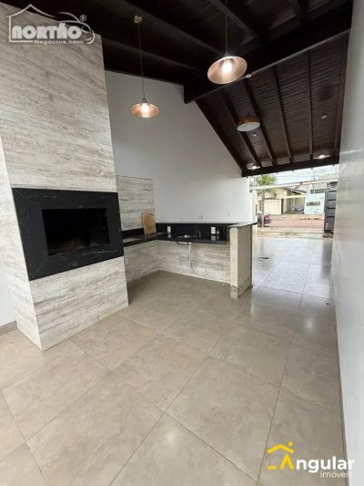 Casa, 3 quartos - Foto 2
