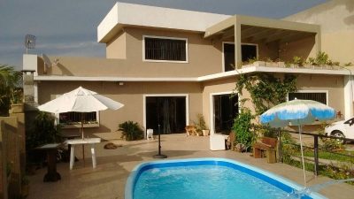 Casa, 3 quartos, 201 m² - Foto 1