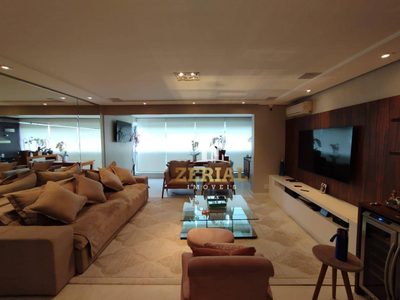 Apartamento, 3 quartos, 156 m² - Foto 1