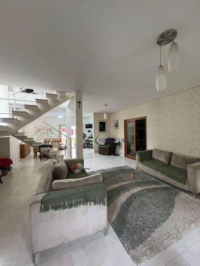 Sobrado, 3 quartos, 240 m² - Foto 5