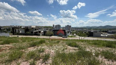 Loteamento e Condomínio, 600 m² - Foto 1