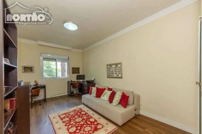 Casa, 2 quartos, 206 m² - Foto 4