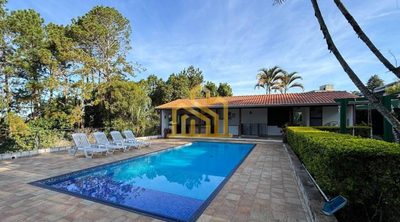 Chácara, 3 quartos, 1710 m² - Foto 1
