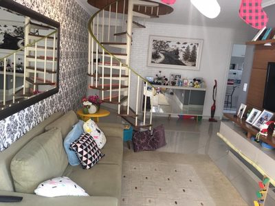 Cobertura, 3 quartos, 180 m² - Foto 1