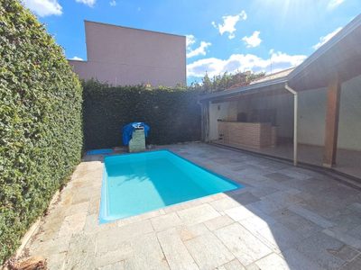 Casa, 3 quartos, 328 m² - Foto 3