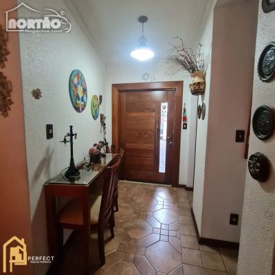 Casa, 6 quartos, 300 m² - Foto 4