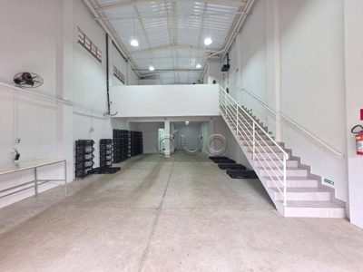 Loja-Salão, 210 m² - Foto 1