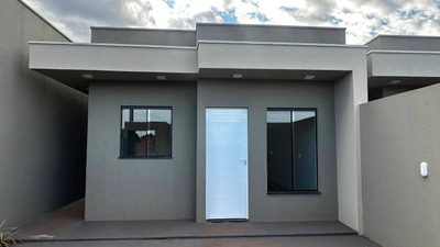 Casa, 2 quartos, 62 m² - Foto 1