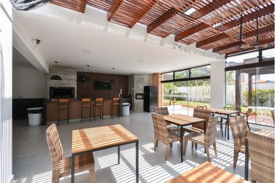 Apartamento, 3 quartos, 193 m² - Foto 2