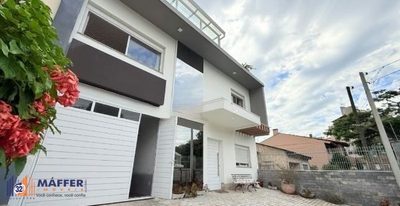 Casa, 4 quartos, 200 m² - Foto 1