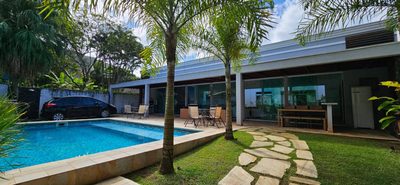 Casa, 6 quartos, 263 m² - Foto 1