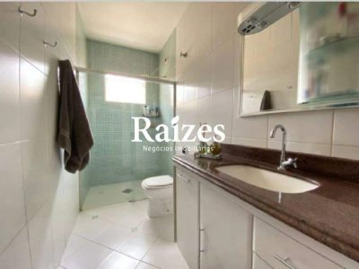 Casa, 3 quartos, 270 m² - Foto 4