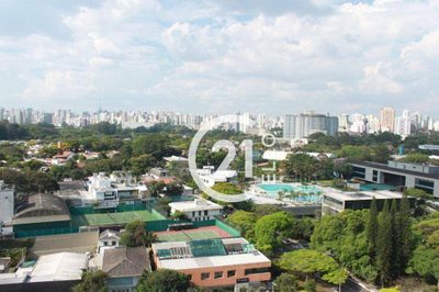 Apartamento, 4 quartos, 244 m² - Foto 1