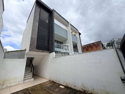 Casa, 3 quartos, 190 m² - Foto 2