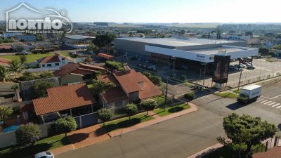 Casa, 7 quartos, 363 m² - Foto 3
