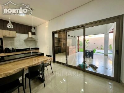Casa, 3 quartos, 184 m² - Foto 4