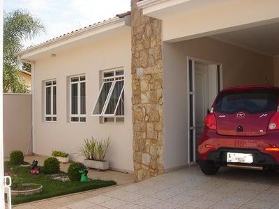 Casa, 3 quartos, 190 m² - Foto 2