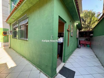 Casa, 2 quartos, 210 m² - Foto 1