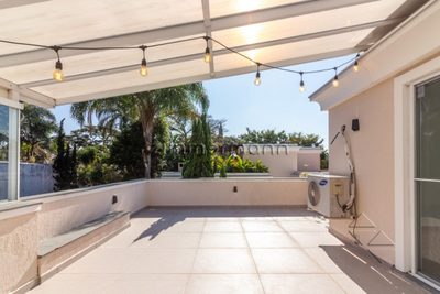Casa, 4 quartos, 315 m² - Foto 2