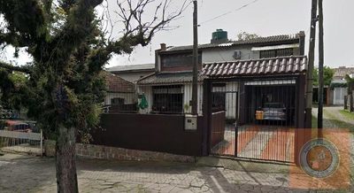 Casa, 3 quartos, 266 m² - Foto 1