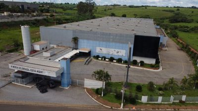 Prédio Inteiro, 9750 m² - Foto 1
