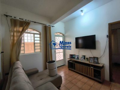 Casa, 5 quartos, 229 m² - Foto 2
