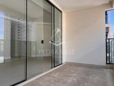 Apartamento, 3 quartos, 128 m² - Foto 2